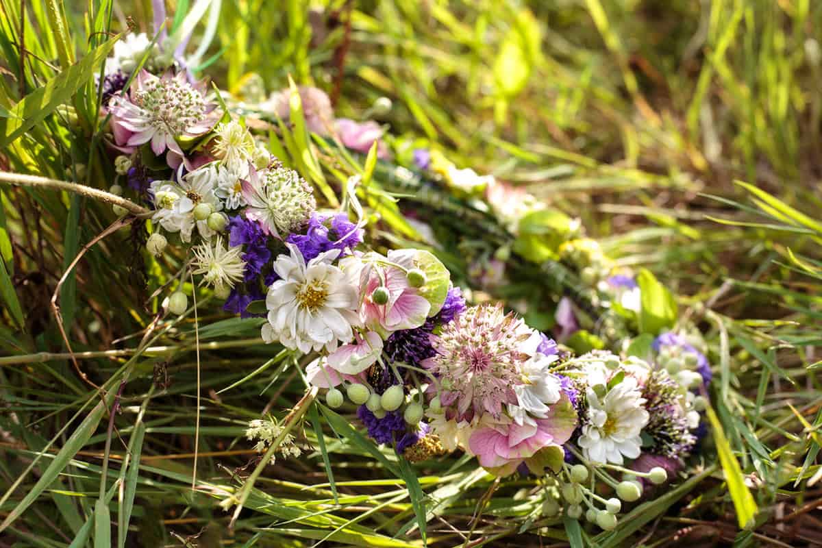 haarkranz mit blumen