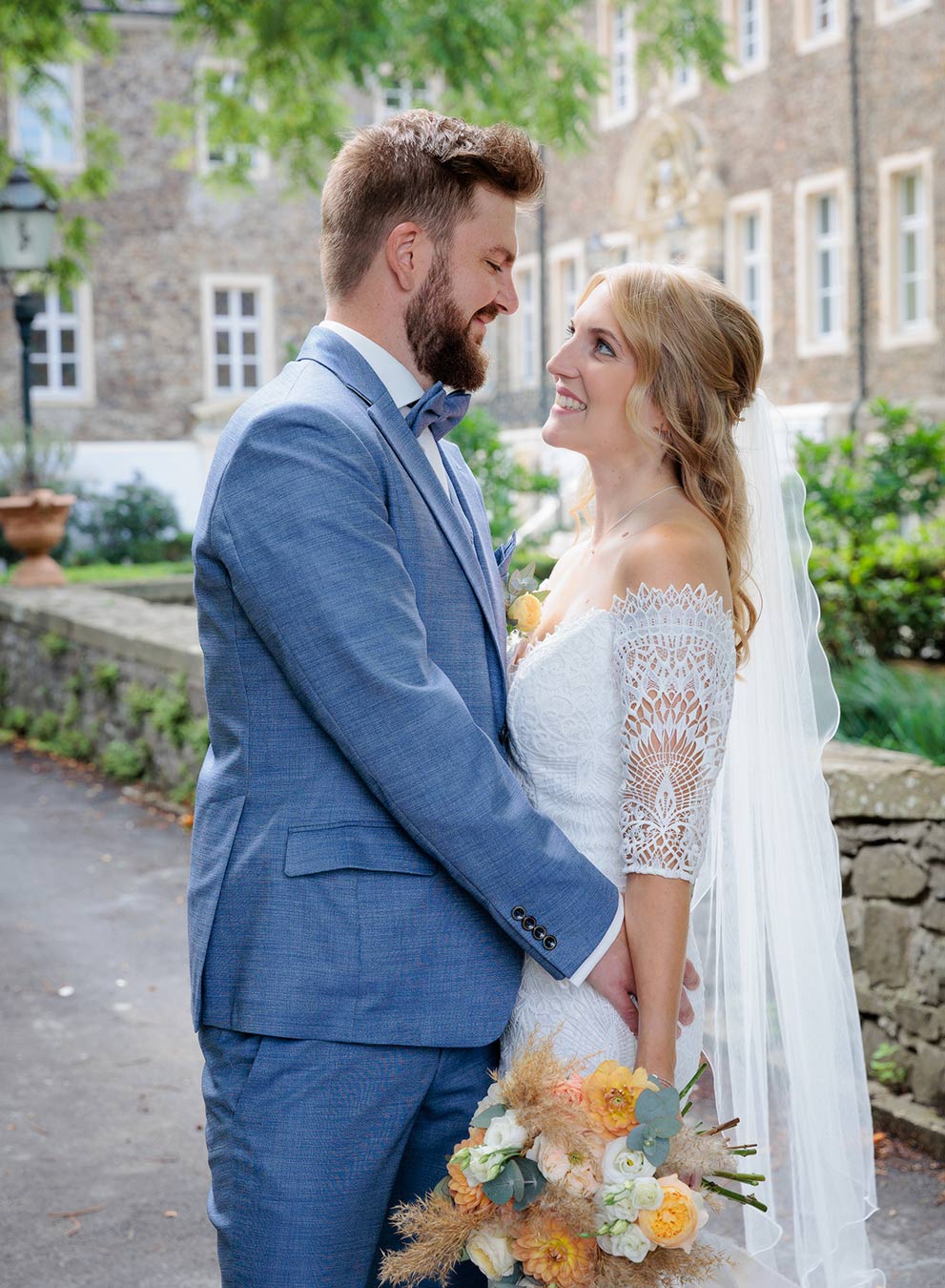 Brautpaarfotos am Haus Füchten in Ense